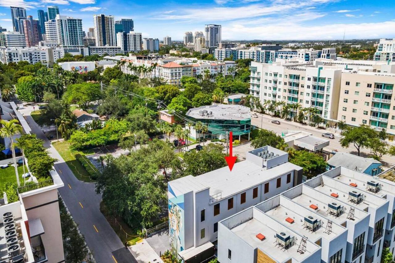Pretty Rola 204 Upscale Spacious 1B1B Apt W King Bed At Downtown Ft Lauderdale Fort Lauderdale Exterior photo